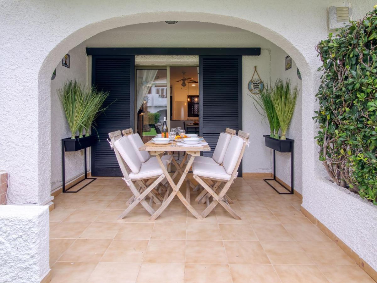Apartment Nueva Playa-1 By Interhome Les Deveses Exterior photo